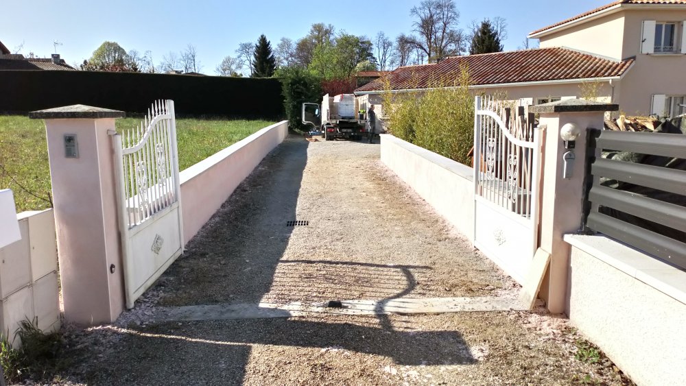 Création de muret Pose de couvertine et réalisation d'un enduit